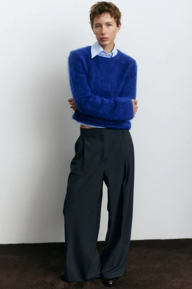 Elegantne, udobne i chic: Vunene hlače su must-have dodatak zimskim kombinacijama