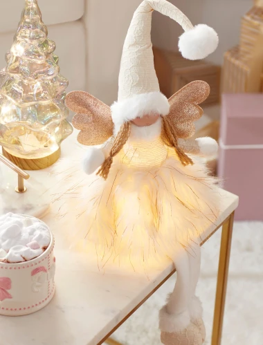 Božićne sitnice u Pepcu i Sinsayu! Evo što se sve može kupiti do 7 eura