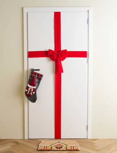 Božićne sitnice u Pepcu i Sinsayu! Evo što se sve može kupiti do 7 eura