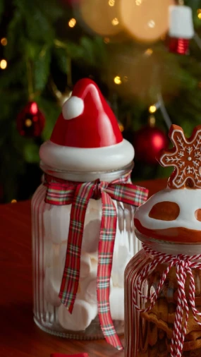 Božićne sitnice u Pepcu i Sinsayu! Evo što se sve može kupiti do 7 eura