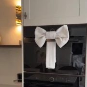 Zgodan trik za blagdane: Napravi prekrasan ukras od običnih kuhinjskih krpa