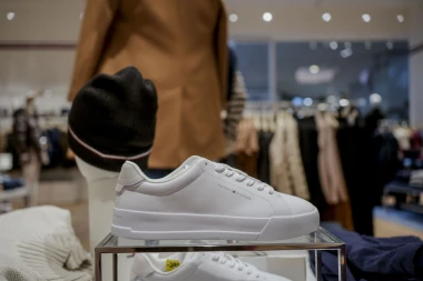 Tommy Hilfiger otvorio vrata novouređene trgovine u Arena Centru