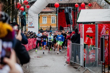 U Karlovac stiže najčarobnije doba godine i donosi koncerte poznatih pjevača
