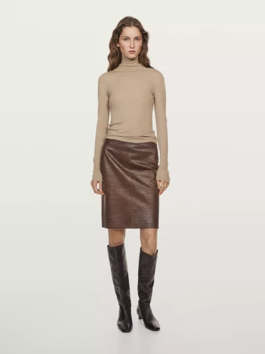 Kožna suknja – stylish klasik koji obožavamo nositi i ove zime