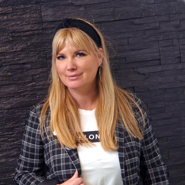 Što darovati - novac ili kreativnost? Stilistica Alma ima odgovor