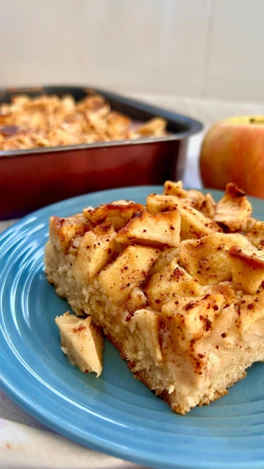 Bezvremenski jesenski klasici: Recepti za kolače s jabukama koji uvijek uspijevaju
