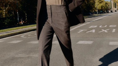 Zimska sezona u znaku kariranih hlača: Elegantan povratak modnog klasika
