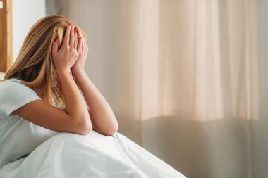 Kako se boriti s nesanicom: Uzroci, posljedice i provjereni trikovi za bolji san