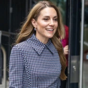 Kate Middleton ponovno oduševila: Midi haljina s popularnim uzorkom kao savršen jesenski klasik