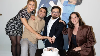 Nexstage teatar započeo svoju priču – Predstava “Ljudina” oduševila premijerom u Knapu