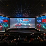 Adrenalin, miris oktana i energija nabrijanog automobilskog podzemlja – sinoć je sve to stiglo u cinestar na premijeru filma Pun gas!