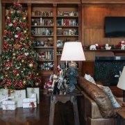 Ralph Lauren Božić: Trend koji je osvojio svijet i vratio nas klasičnim vrijednostima