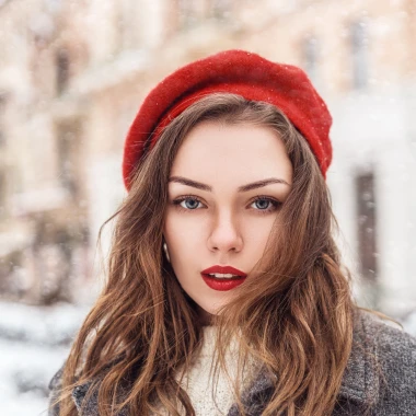 Ključni proizvodi za njegu kose zimi: Od maski do ulja koja štite od hladnoće