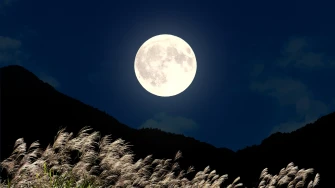 Super pun Mjesec 5. prosinca: Veliki horoskop za kraj godine za mnoge donosi dramatične završetke