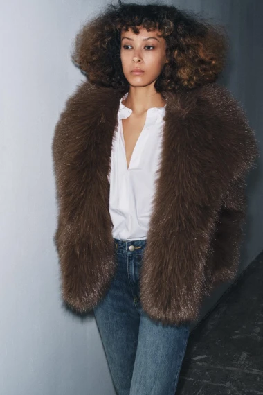 Najpoželjniji zimski komad: Kratke bunde od umjetnog krzna