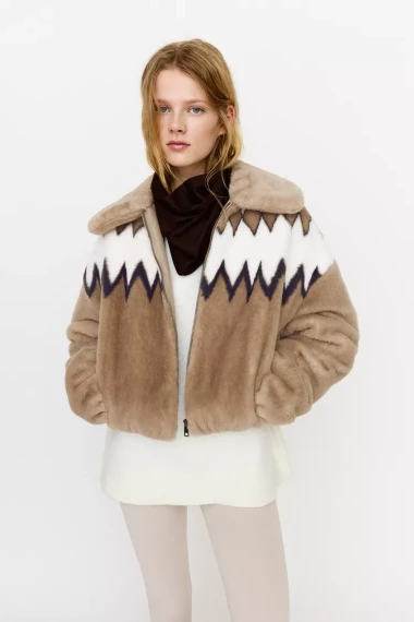 Najpoželjniji zimski komad: Kratke bunde od umjetnog krzna