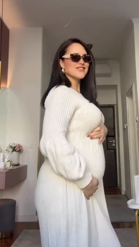 Lana Jurčević pokazala trudnički trbuh: 'Curica ili dečko?'