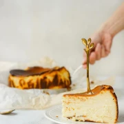 Za blagdane ili uz kavu: 10 jednostavnih i brzih kolača za sve prigode