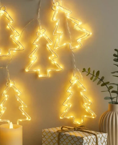 Blagdanska inspiracija: Božićni ukrasi za bor iz Sinsaya i Pepca do 10 eura