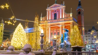 Advent u Ljubljani 2025: Vodič kroz čaroliju svjetla, okusa i glazbe