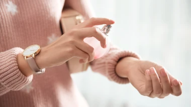 Mirisi koji su definirali 2025: Ovo je 13 najtraženijih ženskih parfema