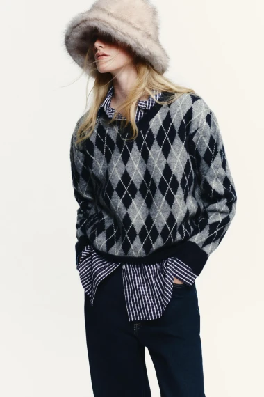 Najšarmantniji zimski trend se vraća: Pronašli smo najljepše kape od umjetnog krzna