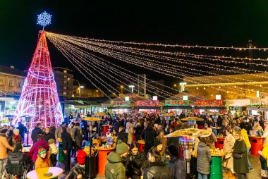 Advent u Zagrebu: Pogledajte gastro ponudu i cijene na Jinglingz festivalu na Kvatriću