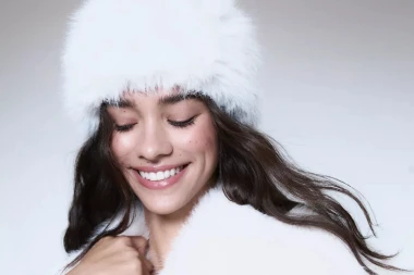 Najšarmantniji zimski trend se vraća: Pronašli smo najljepše kape od umjetnog krzna