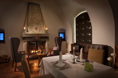 Dvorac Otočec: Bajkovita oaza povijesti i gastronomije na samo pola sata od Zagreba