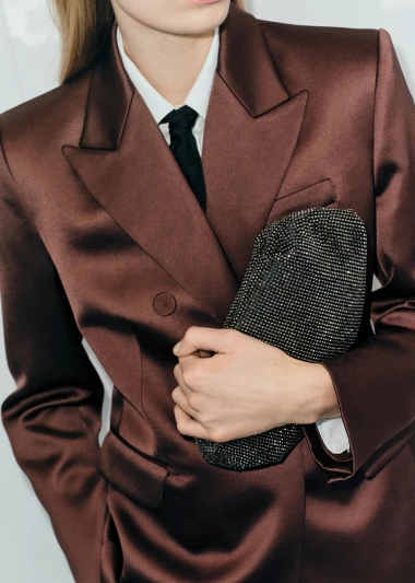 Srebro, zlato, perlice, šljokice - torbice koje će uljepšati svaku party kombinaciju