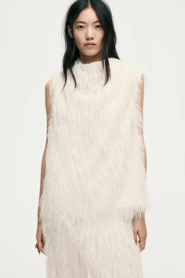 H&amp;M party komadi: Sjaj, saten i cozy klasici za blagdansku sezonu