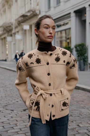 Najljep&scaron;i kardigani ove zime: Od tankih klasika do chunky modela