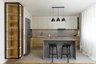 Vodič Mirjane Mikulec za staklo u kuhinjama – inspirirajte se svježim idejama