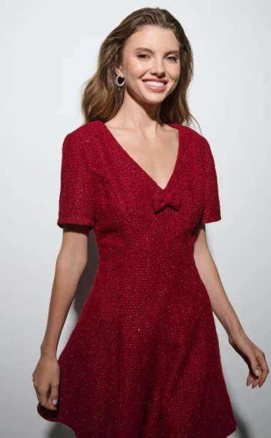 Crveno kao ljubav: Izdvojili smo 15 crvenih haljina koje morate imati ove blagdane