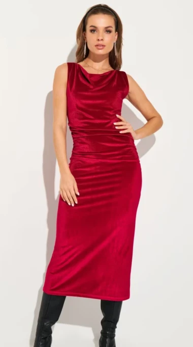 Crveno kao ljubav: Izdvojili smo 15 crvenih haljina koje morate imati ove blagdane