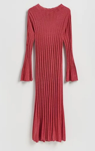 Crveno kao ljubav: Izdvojili smo 15 crvenih haljina koje morate imati ove blagdane