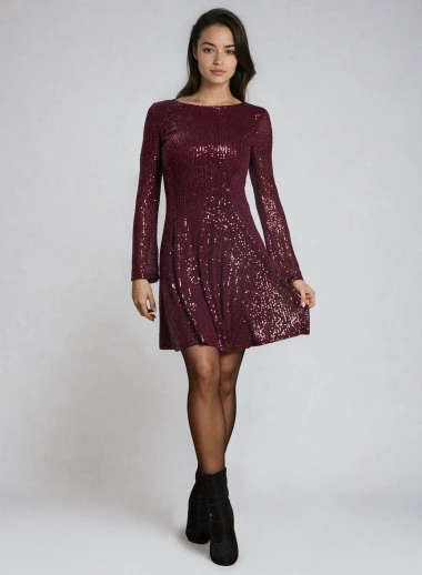 Prosinac u party stilu: Mini haljine koje oduzimaju dah