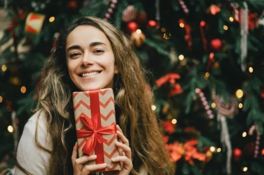 Blagdansko darivanje na Žena.hr se nastavlja: Druga adventska svijeća donosi novi poklon