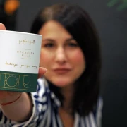 Super božićni pokloni: Chilli med, čokoladne kugle i eterična ulja s posebnom namjerom