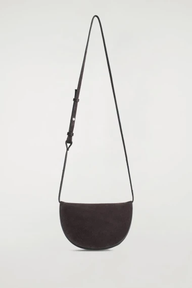 Nova sezona, novi modeli: Crossbody torbice koje podižu svaki zimski look