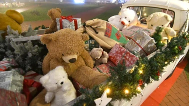 Najslađi advent: Vozila puna plišanih medvjedića glavna su atrakcija u Virovitici