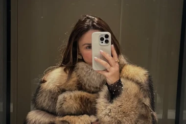 Anita Dujić u prekrasnoj bundi pokazala cool dodatak: Ovakva Gucci torbica košta par tisuća eura