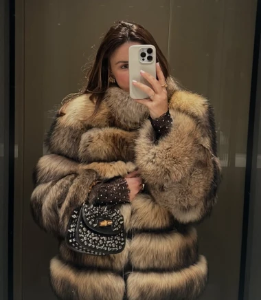 Anita Dujić u prekrasnoj bundi pokazala cool dodatak: Ovakva Gucci torbica košta par tisuća eura