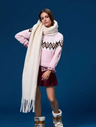 &Scaron;armantni modni dodatak: Topli &scaron;alovi koje ćemo ove zime viđati posvuda