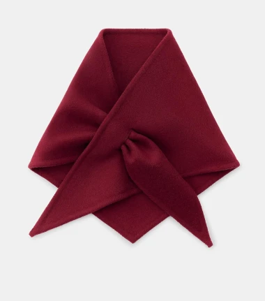 &Scaron;armantni modni dodatak: Topli &scaron;alovi koje ćemo ove zime viđati posvuda