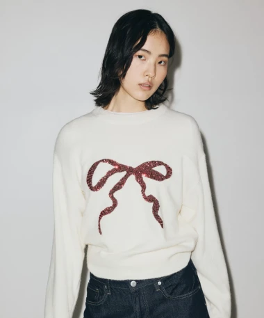 Dan je božićnih džempera: Od klasičnih uzoraka do šljokica i sobova - izdvojile smo najbolje komade