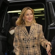 Karirano je opet in: Evo kako popularan uzorak nosi Kate Hudson