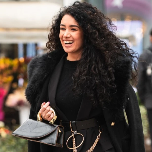 Zagrebačka špica: Zgodne Zagrepčanke u upečatljivim outfitima preplavile centar