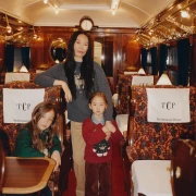 Zara predstavila božićne pulovere za cijelu obitelj u najcozy editorijalu sezone