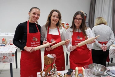 Bakini kolači iz Nijemaca: Dobili smo recepte za srijemske vanilin kifle, cvjetiće i medenjake